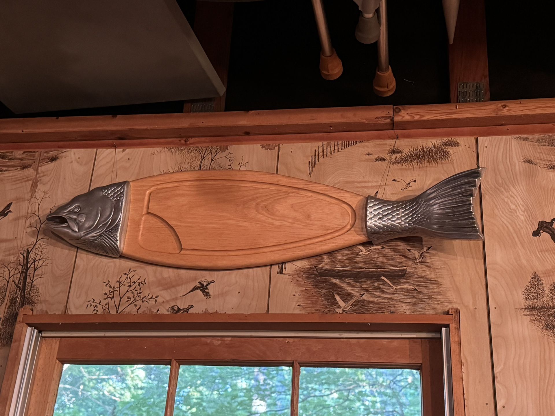 Fish Shaped Cutting Board With Metal Edges