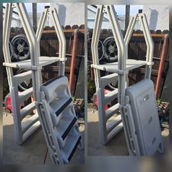flip and fold pool ladder