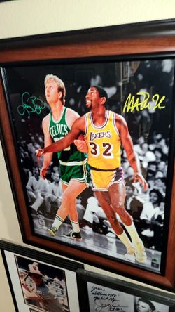 MAGIC JOHNSON AND LARRY BIRD SIGNED 16X20 PHOTO BECKETT AUTHENTICATED 