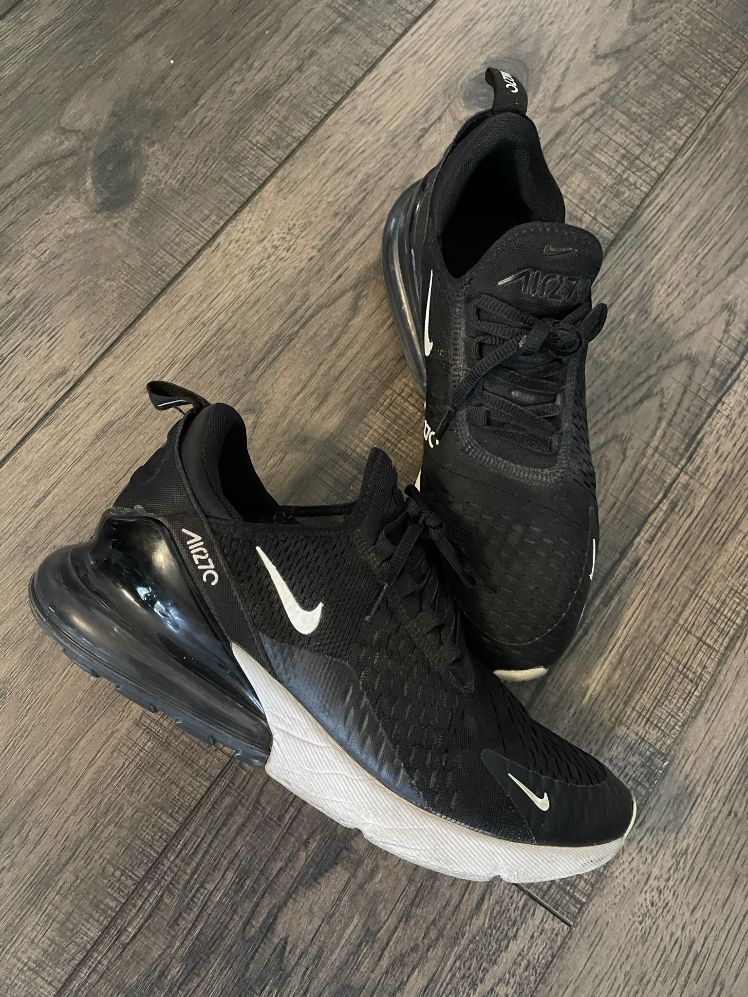 Men’s Nike 270