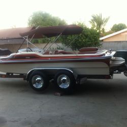 1978 Sanger 24 foot day cruiser