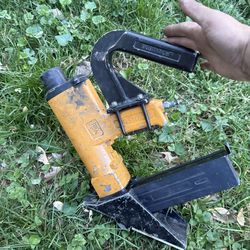 BOSTITCH floor nailers