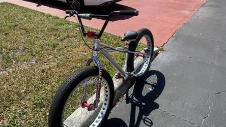 Fat Quad Se Bike