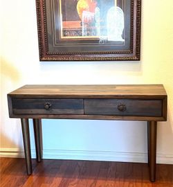 FREE  Accent table