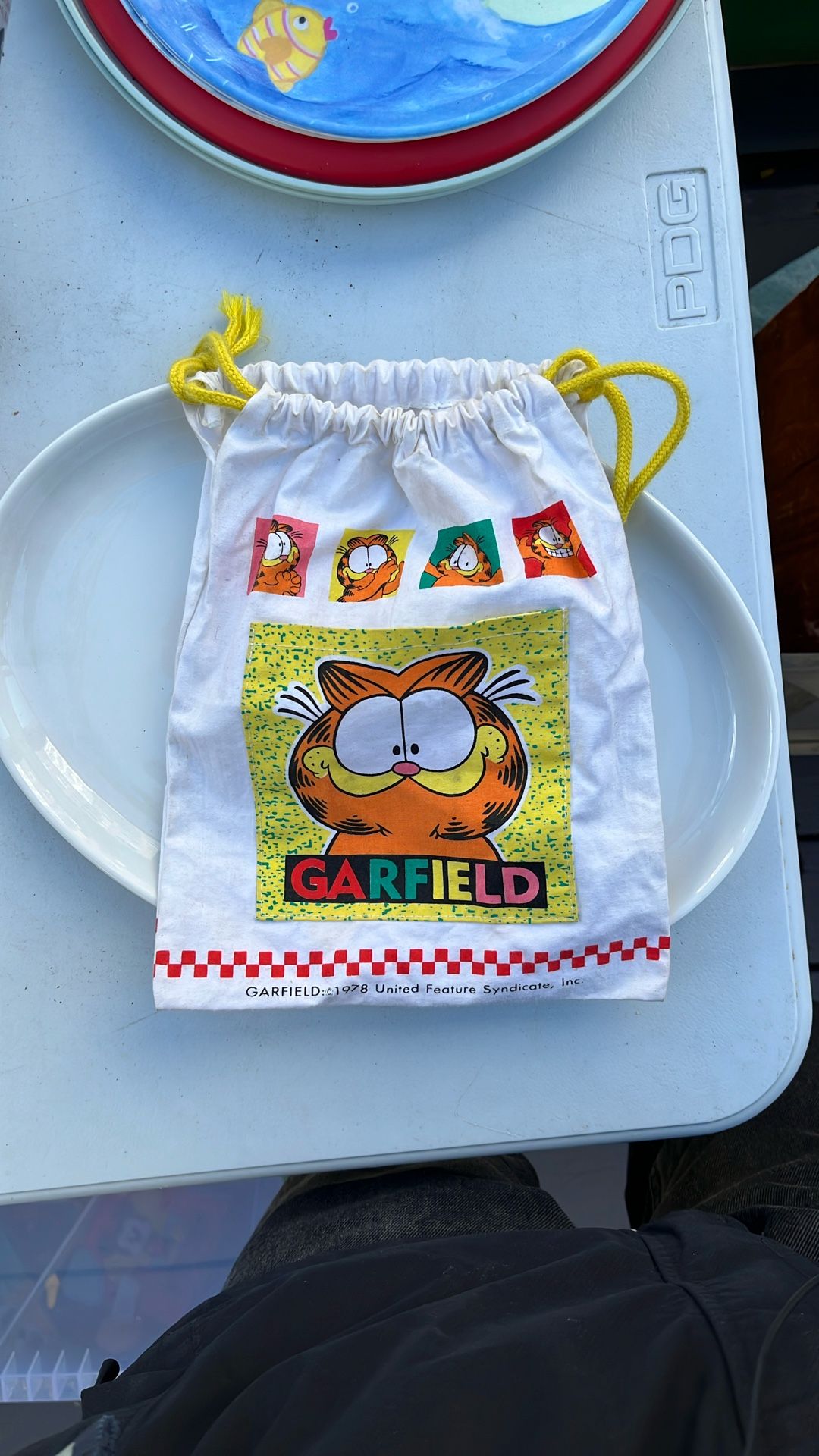 Cute Lil Garfield Drawstring Bag 