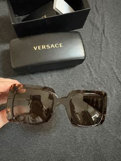 Versace 