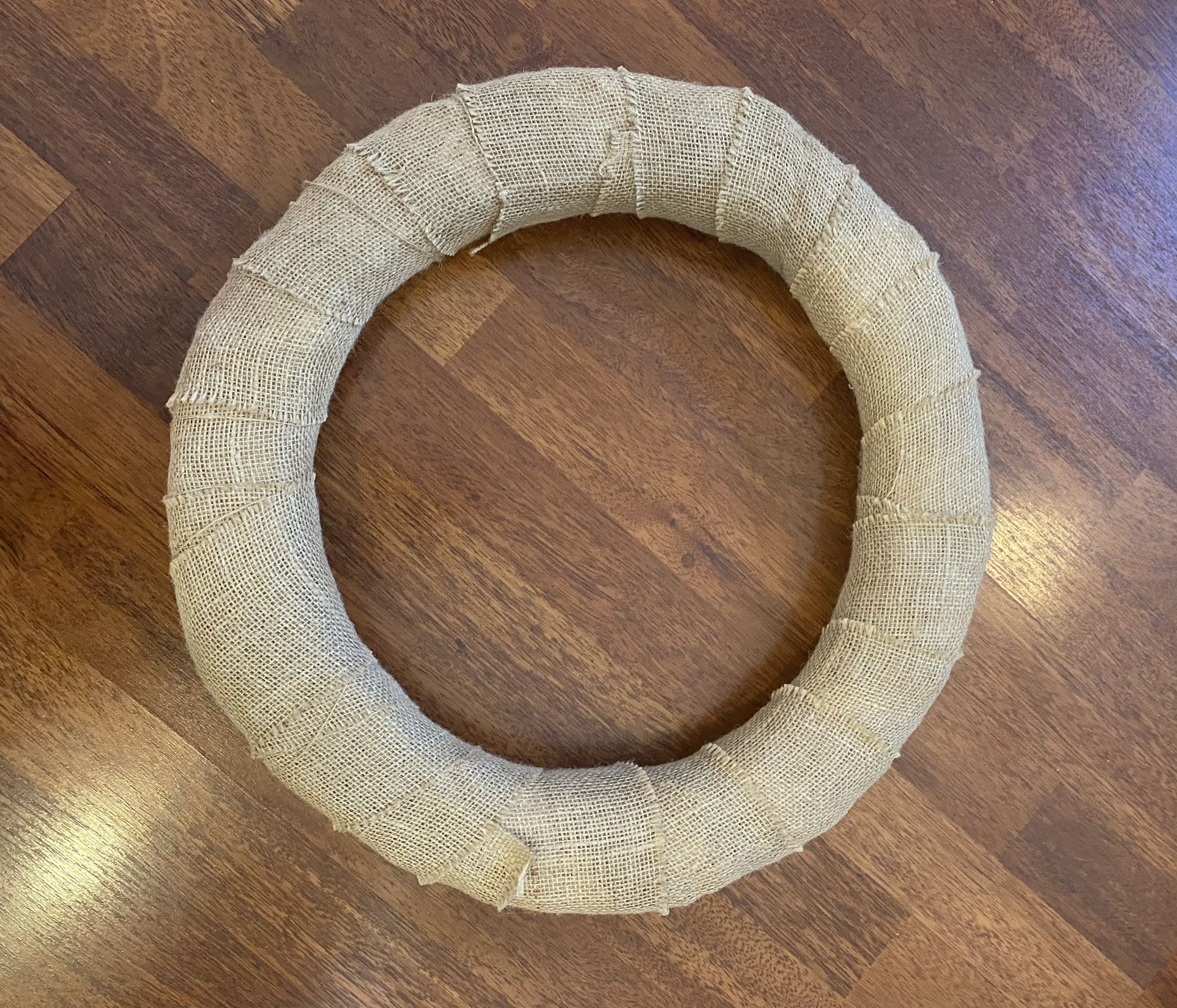 New Without Tags FloraCraft Burlap-Wrapped Straw Wreath Form 18 Inch Brown