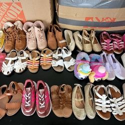 Girl Shoes Size 7 - 9