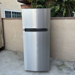 Whirlpool Fridge Silver 18cu Ft 28x29x68🛑👍3 MONTHS WARRANTY 