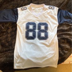 Ceedee Lamb Jersey