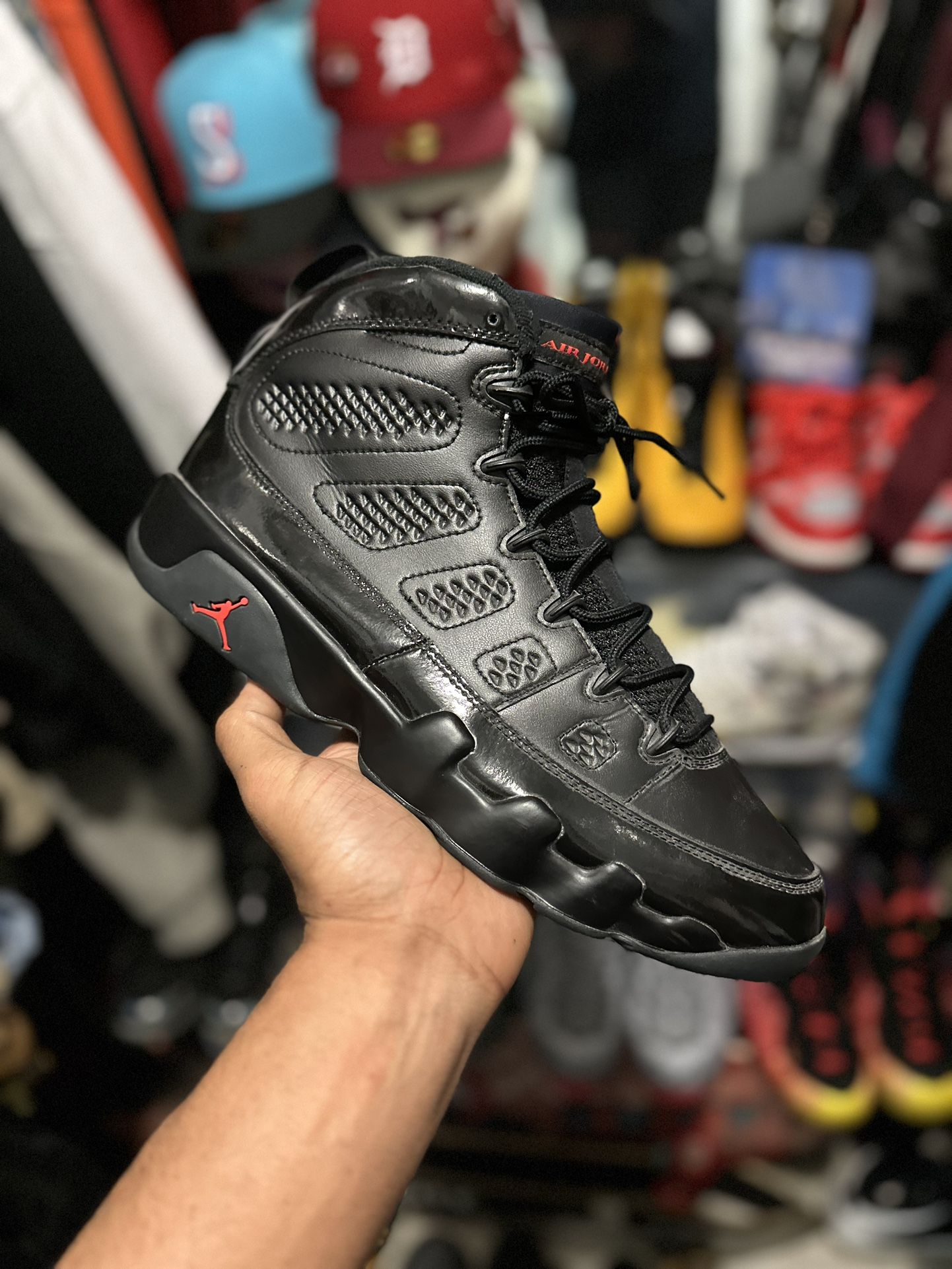 Jordan 9 Bred