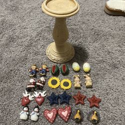 Candle Holder W/ Seasonal Charms