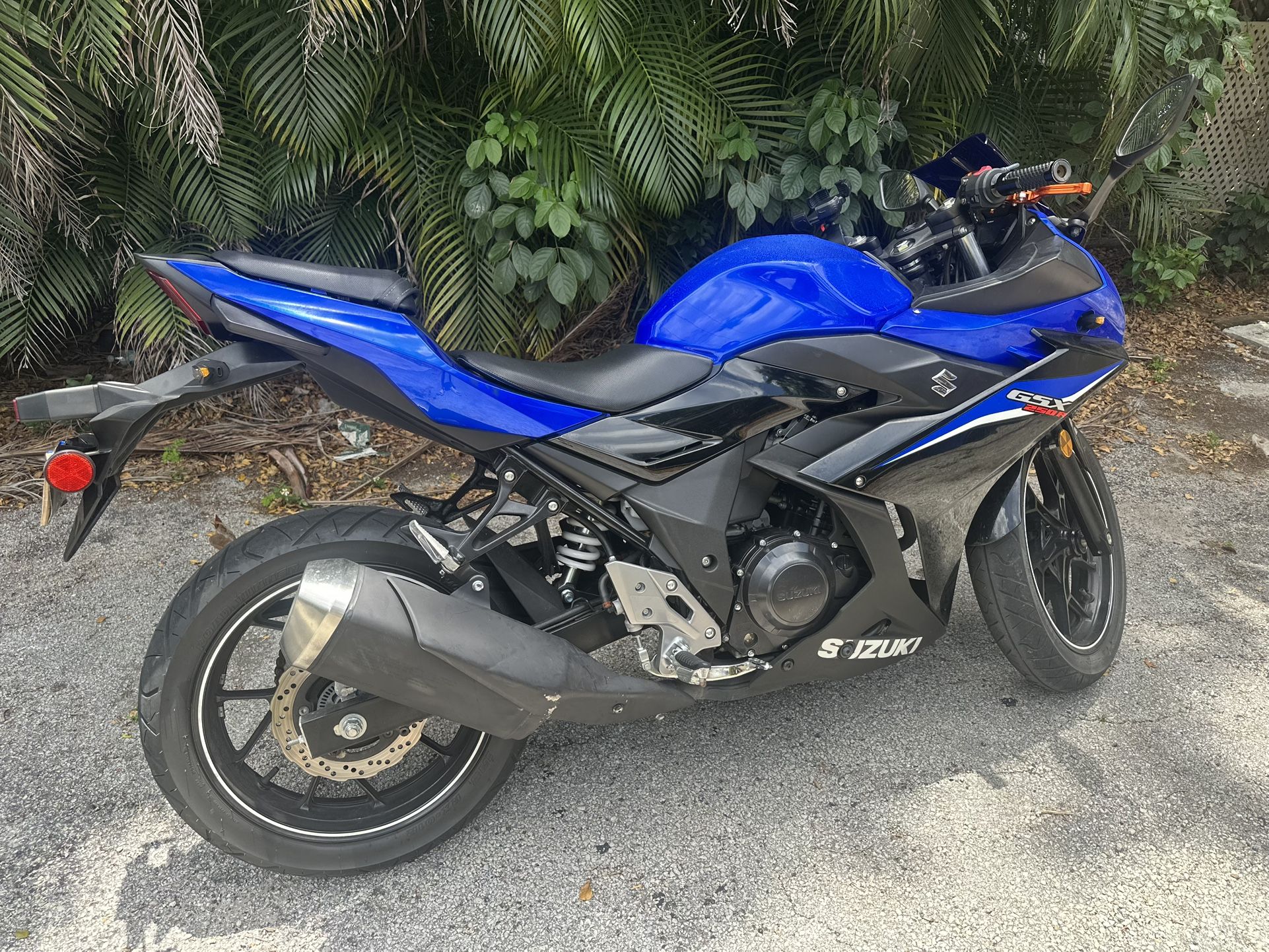 2020 Suzuki GSX 250 R