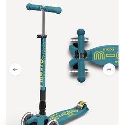 MICRO MAXI DELUXE FOLDABLE LED