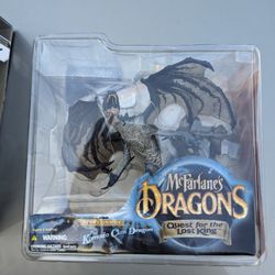 Mcfarlane’s Dragons Quest for the Lost King Komodo Clan Dragon Series 1
