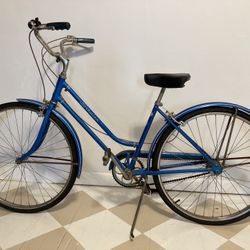 Vintage 60s-70s Schwinn 3 Speed Bicycle  