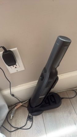 Shark hand vacuum