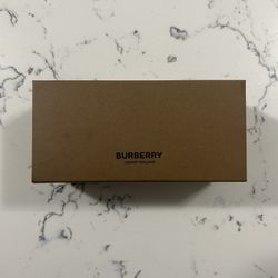 Burberry prescription glasses!