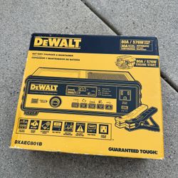 DeWalt DXAEC801B 30 A Battery Charger & 80 A Engine Start — Like New, Fully Functional
