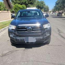 2018 Toyota Tacoma SR  Access cab 4cyl 2WD  Automatic