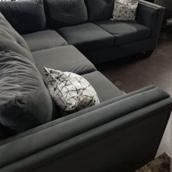 New Black Velvet Sectional Sofa Couch With Reversible Chaise And Ottoman