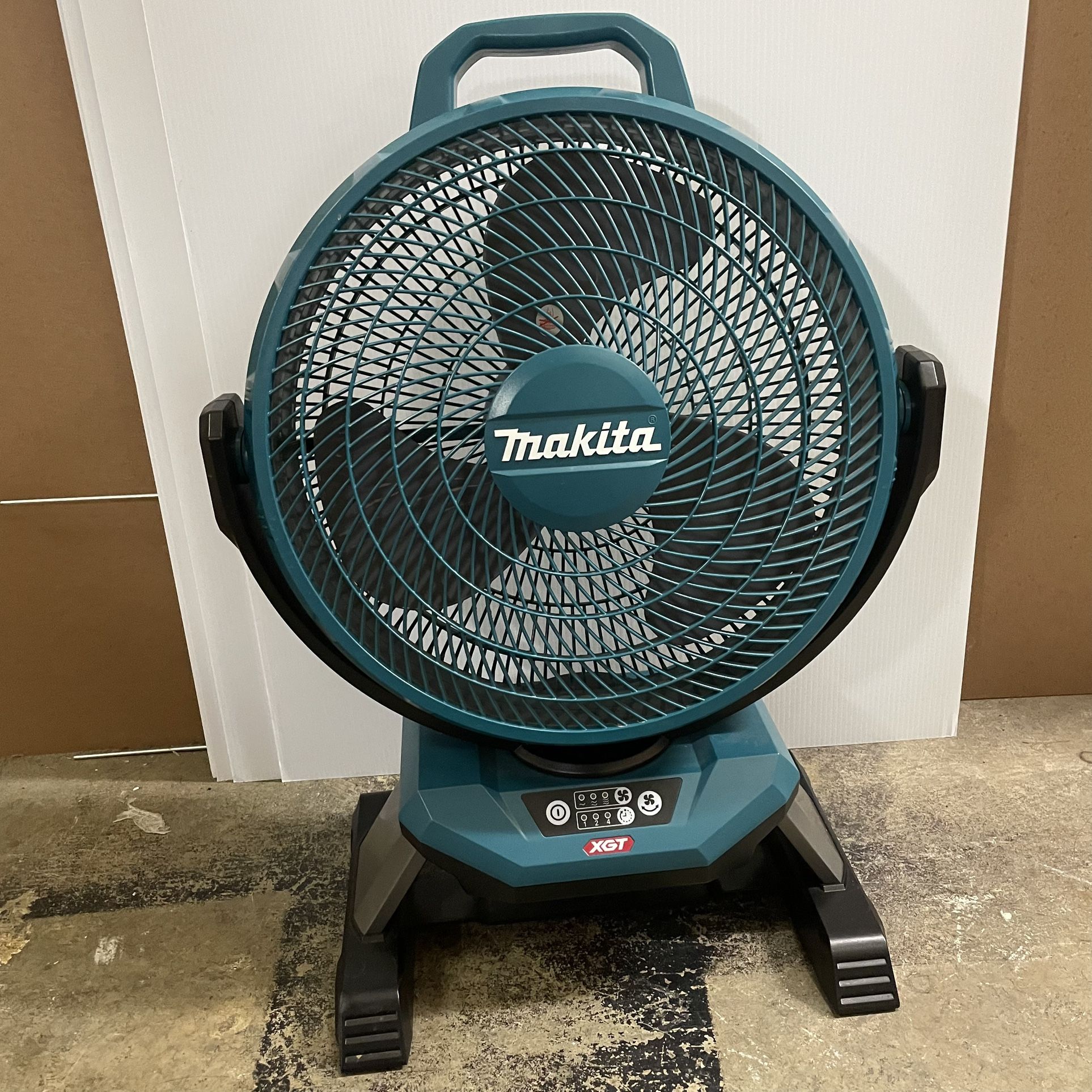 Makita 40v Fan 196887
