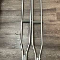 Crutches 