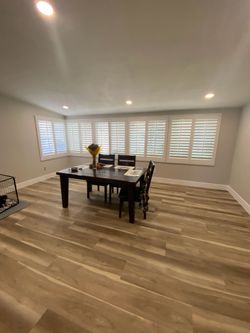 Custom Interior Wood Shutters. Install Included. Persianas De Madera. Best Pricing. We Service All of Southern California. 951-573-2560