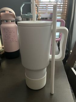 Simply Modern 30oz Trek Tumbler