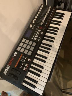 Akai MPK 49