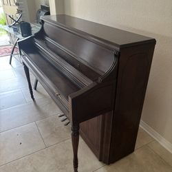 Piano 