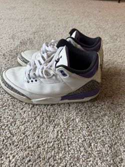 Jordan 3’s size 9