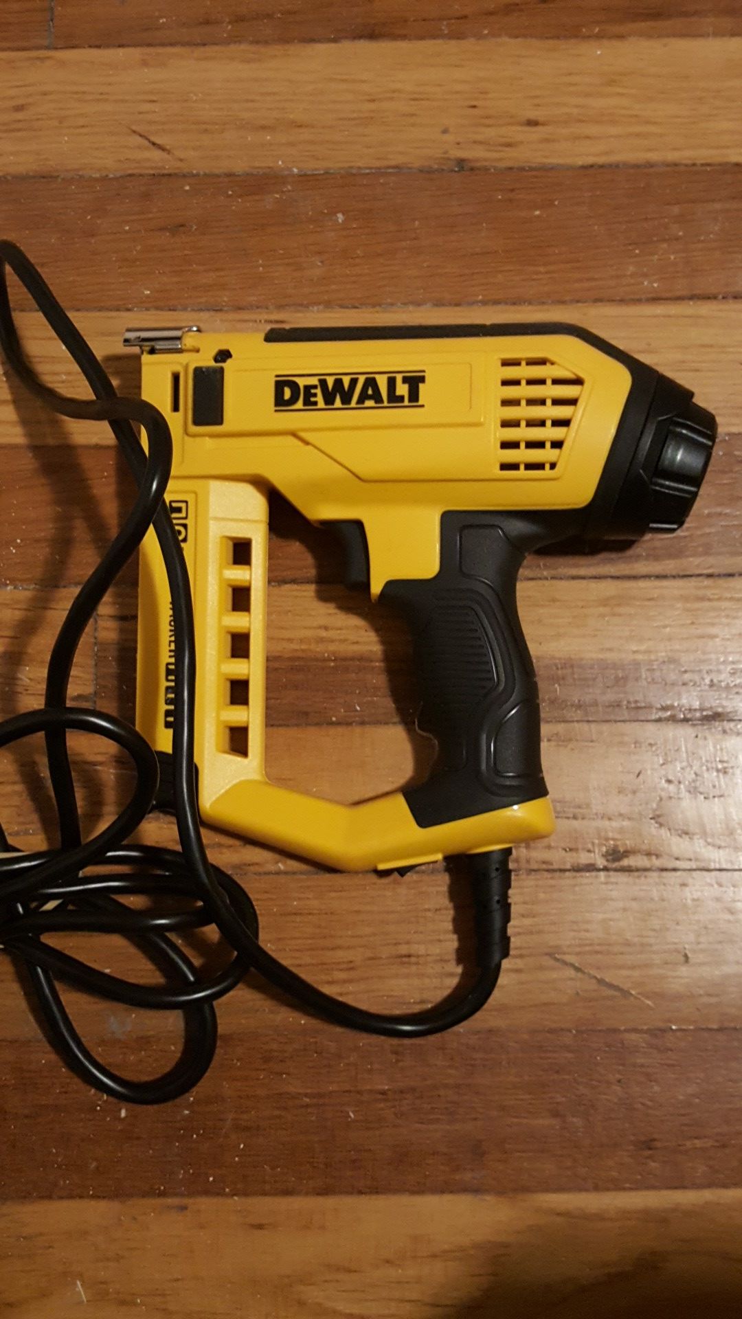 Dewalt stapler