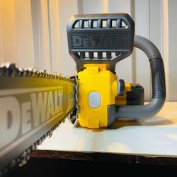DEWALT DCCS677Y1 60V 4.4 HP Flexvolt 20" Chain Saw (Tool & Charger) 