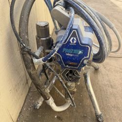 Grago Sprayees Good Condition $400