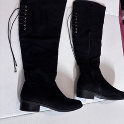 Black Tall Boots Size 7