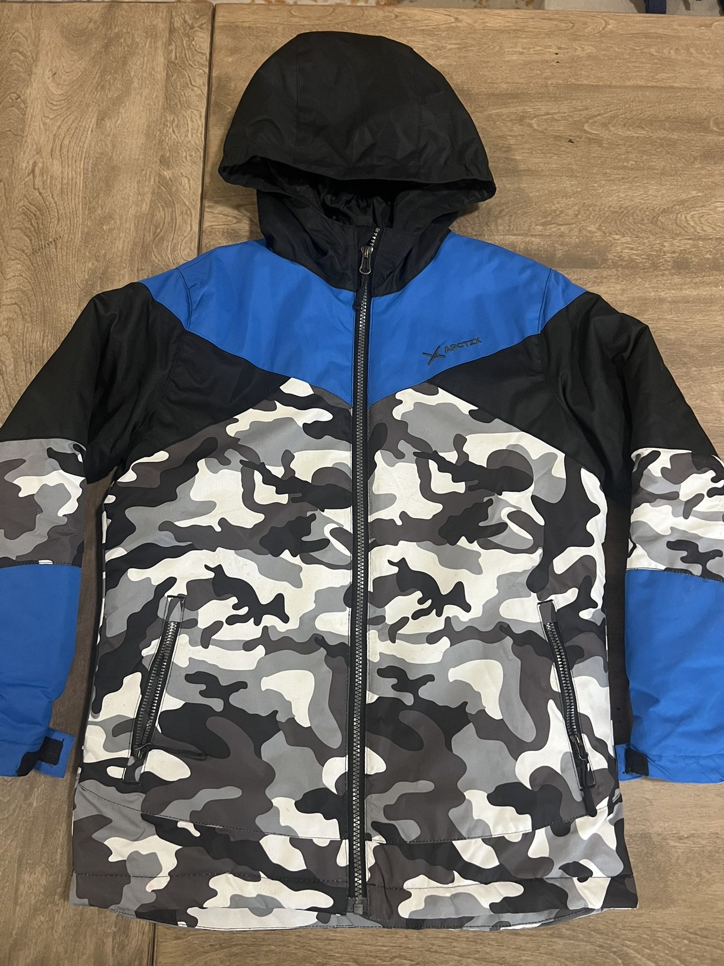 Arctix Kids Ronan Insulated Winter Jacket, Camo Black (Medium)