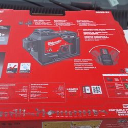 Milwaukee M12 Green Laser Kit 3632-21 – 360° 3-Plane with Battery & Charger (NEW
