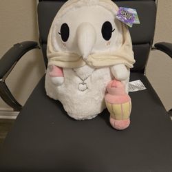 Squishable Plague Doctor & Nurse