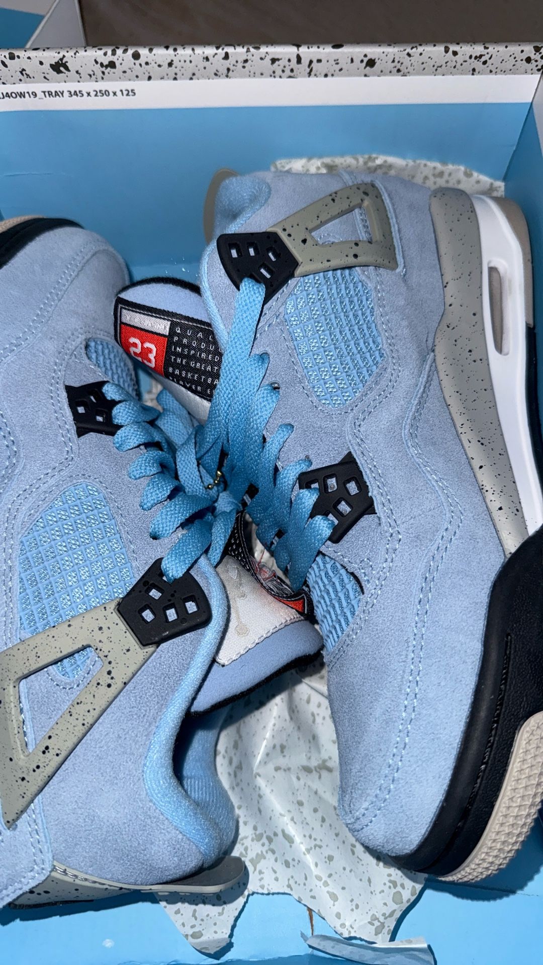 2021 Air Jordan 4 Retro GS 'University Blue'