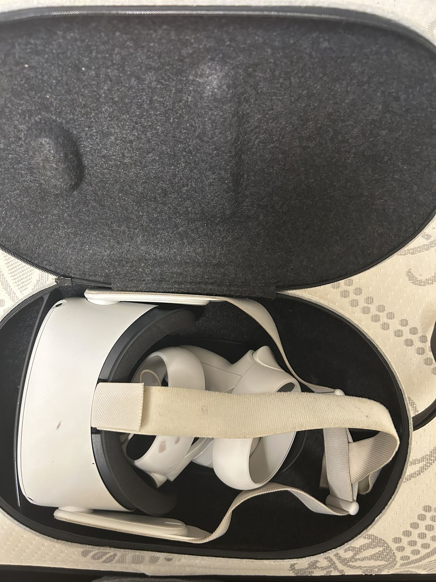 Oculus Quest 2 VR Headset 128gb