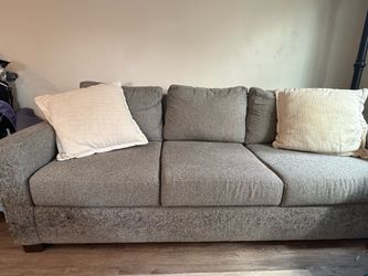 COUCH- READ DESCRIPTION
