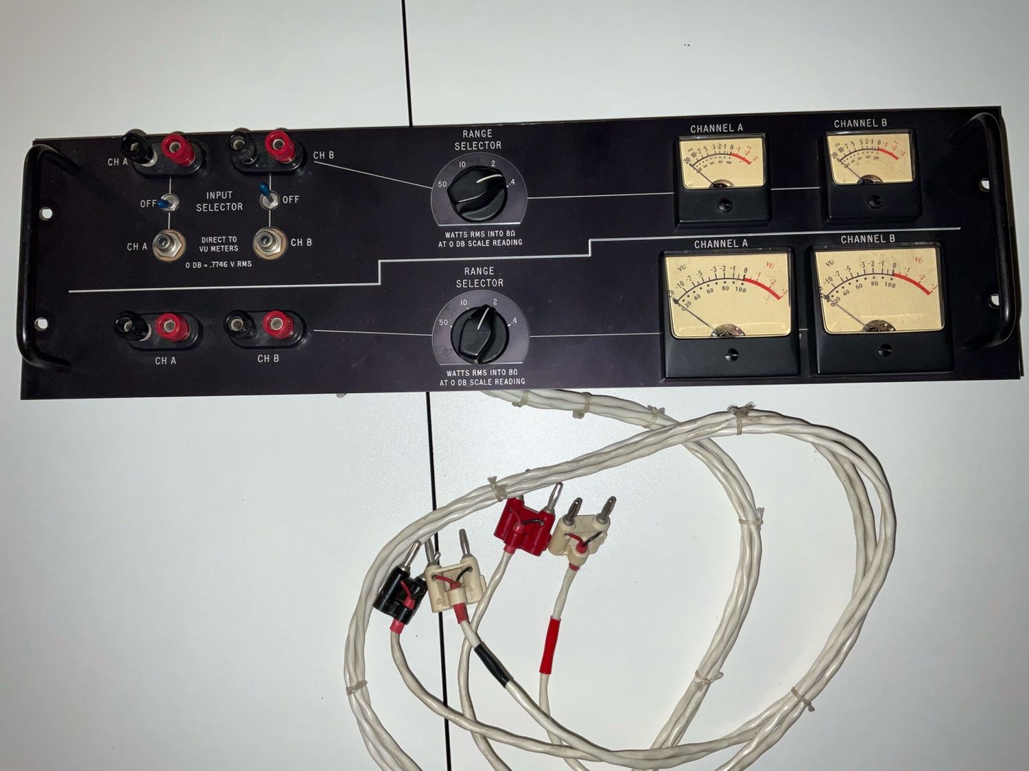 Spectra Sonic Model 404 amplifier Model 202pc Card Holders With range selector
