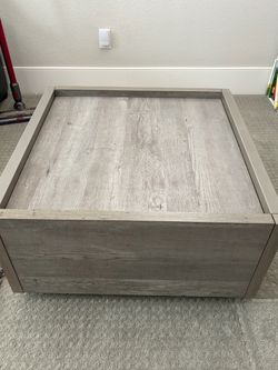 Grey coffee table with drawers! Excellent condition