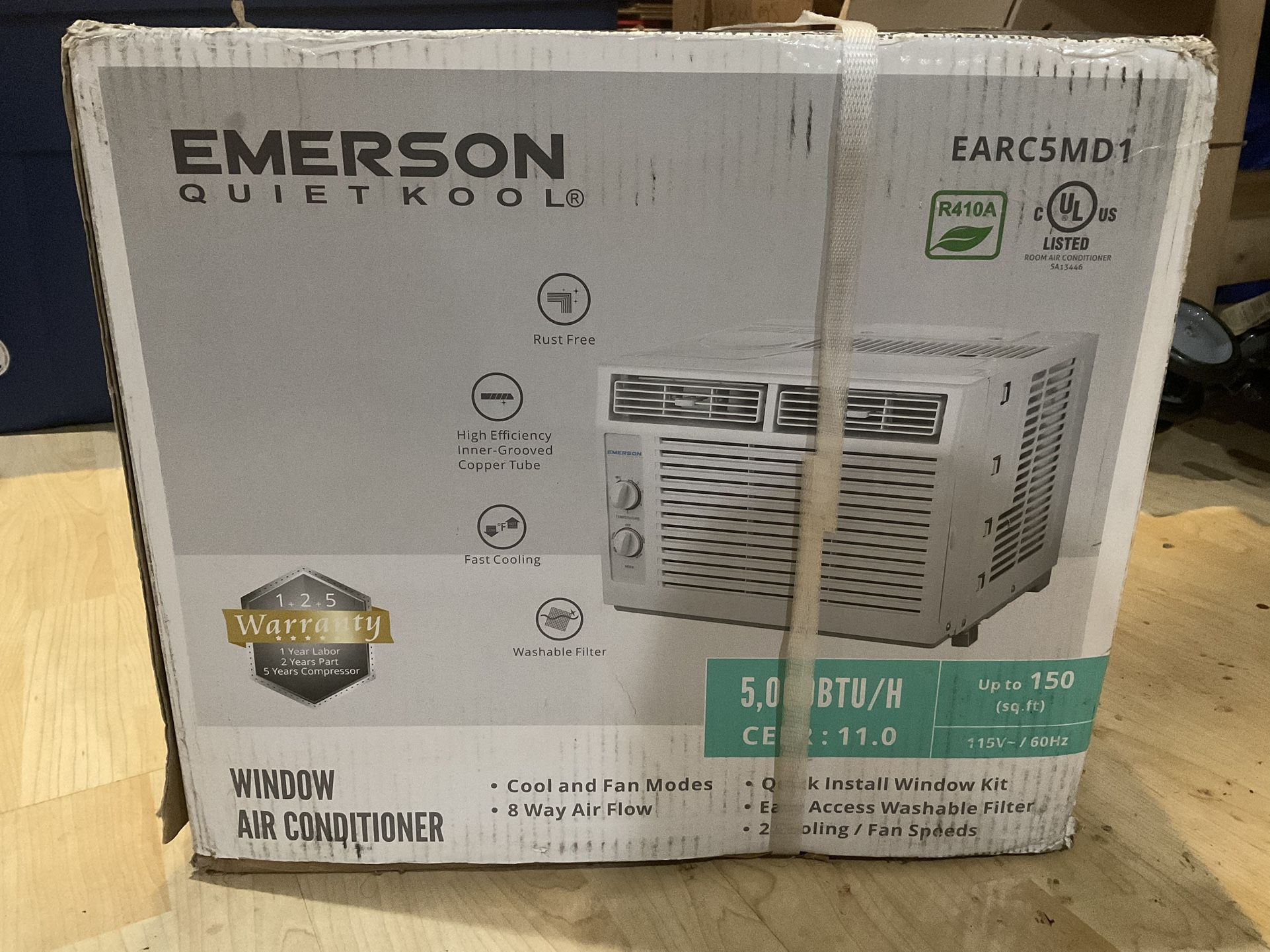 Emerson quiet cool Window Air Conditioner 