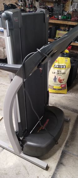 Treadmill foldable