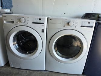 Set whaser and gas dryer