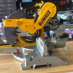 Dewalt Dw717 Compound Miter Saw 10 Inch