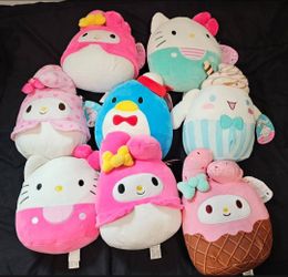 Sanrio plush + decor lot
