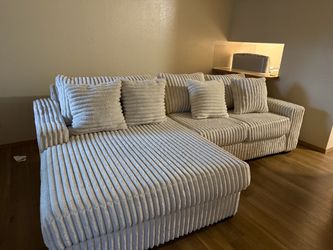 Casper couch